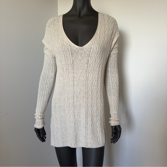 Aritzia Sweaters - 154. Babaton Linen Wool Elegant Cream V-Neck Cable knit Sweater